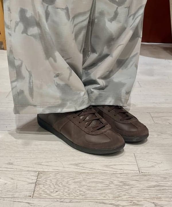 新里 京介さんの「BEAMS WOMEN｜オンブレ チェック ルーズ シャツ」を使ったコーディネート