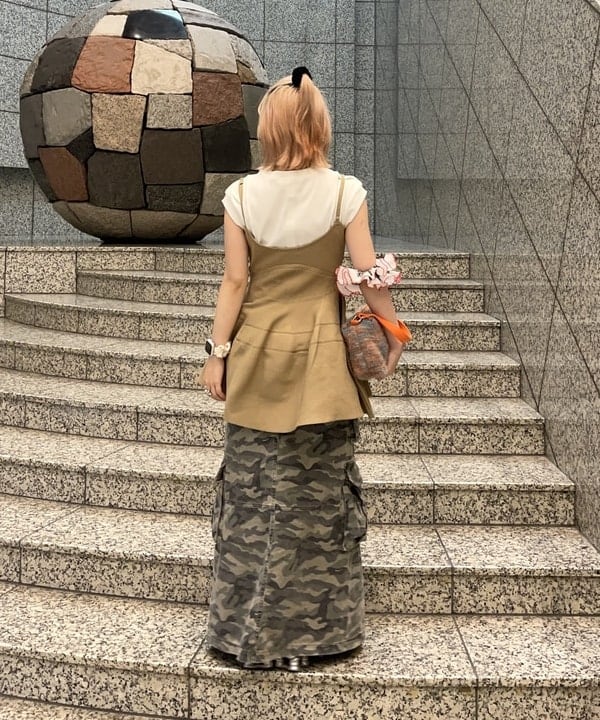 まゆちゃんさんの「BEAMS WOMEN｜■リブ フロント スリット ノースリーブ カットソー」を使ったコーディネート