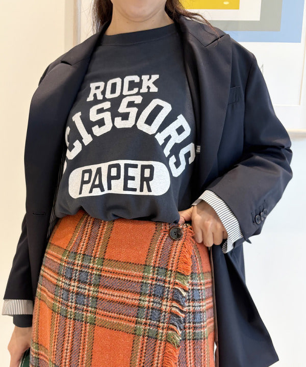 おのすさんの「BEAMS WOMEN｜ハリスツイード フリンジ スカート」を使ったコーディネート