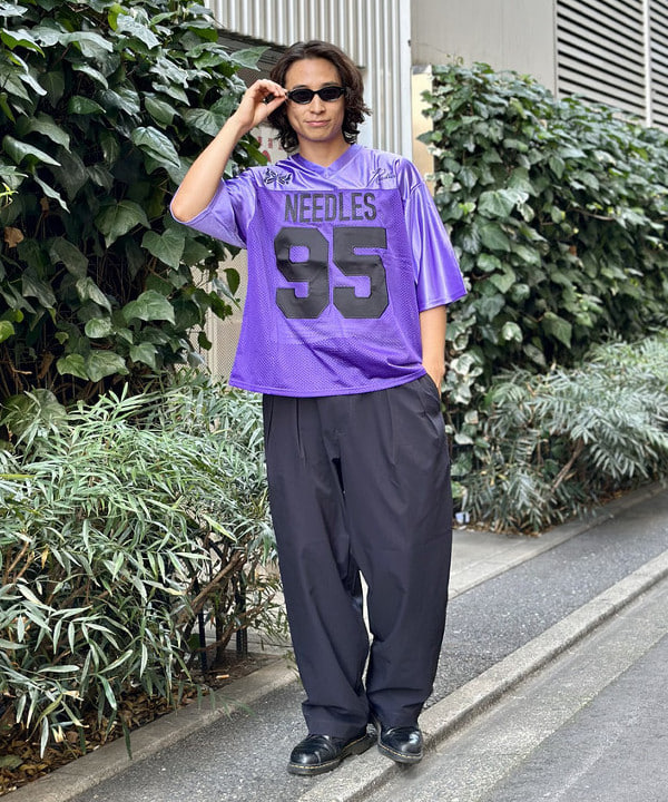 Kellyさんの「BEAMS WOMEN｜メッシュライク 2プリーツ テーパード スラックス」を使ったコーディネート