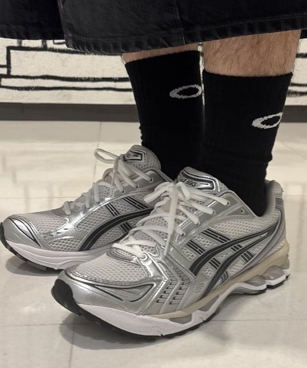 三宅 康平さんの「BEAMS WOMEN｜【別注】WILD THINGS / REVERSIBLE NYLON VEST」を使ったコーディネート