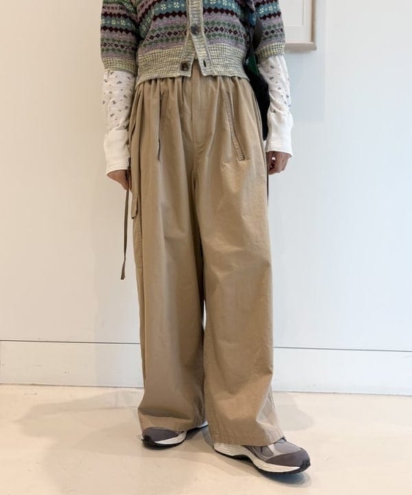 おのすさんの「BEAMS WOMEN｜maturely / コットン シルク ジッパー カーゴパンツ」を使ったコーディネート