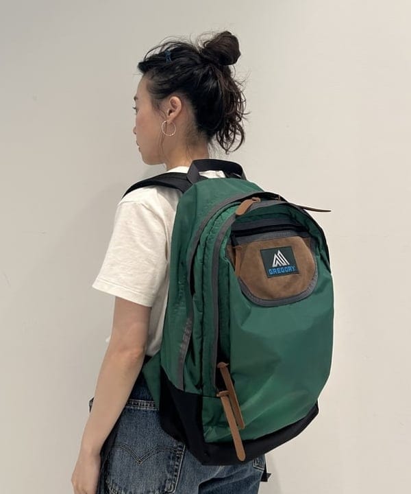 清水 彩乃さんの「BEAMS WOMEN｜ボーイ ベーシック Tシャツ」を使ったコーディネート