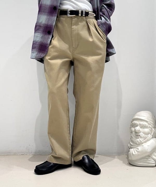 Heg.さんの「BEAMS WOMEN｜【別注】BRIEFING / ミリタリー キット バッグ」を使ったコーディネート