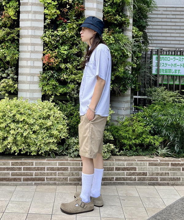 こたろうさんの「BEAMS WOMEN｜ベーシック チノショーツ」を使ったコーディネート