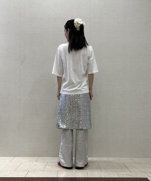 ササキさんの「BEAMS WOMEN｜箔プリント デニムパンツ」を使ったコーディネート