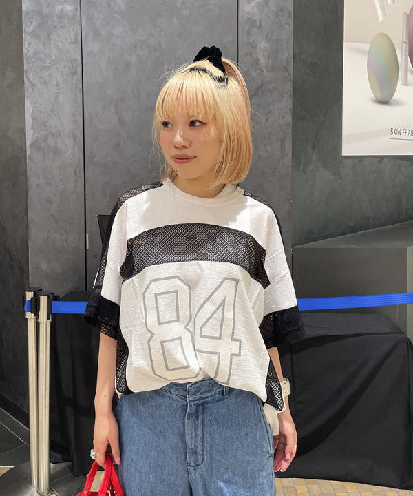 まゆちゃんさんの「BEAMS WOMEN｜FARAH / No Tuck Wide Shorts」を使ったコーディネート