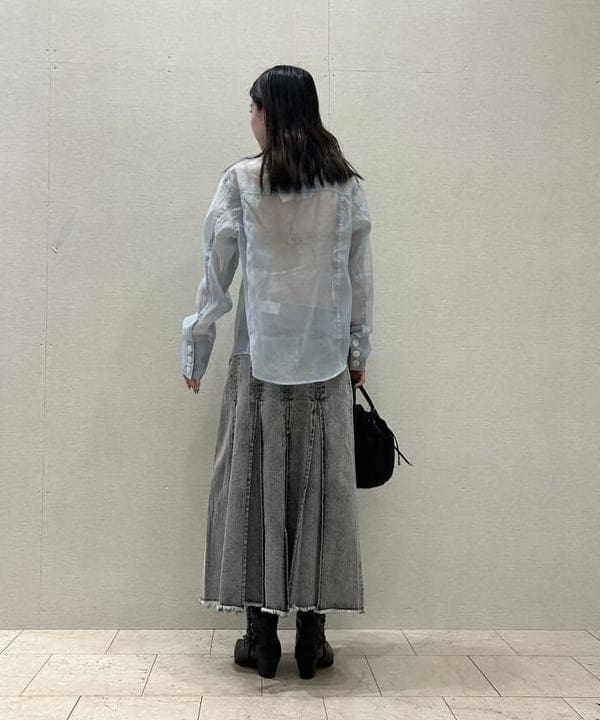 ササキさんの「BEAMS WOMEN｜GHOSPELL / Runa Blouse」を使ったコーディネート