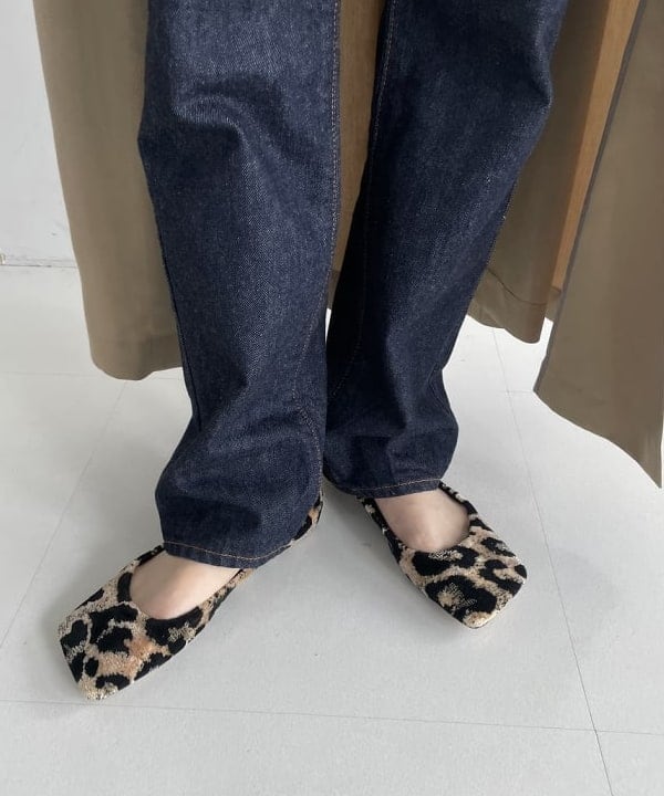 SAKAIさんの「BEAMS WOMEN｜ノースリーブ ロングトレンチ ワンピース」を使ったコーディネート