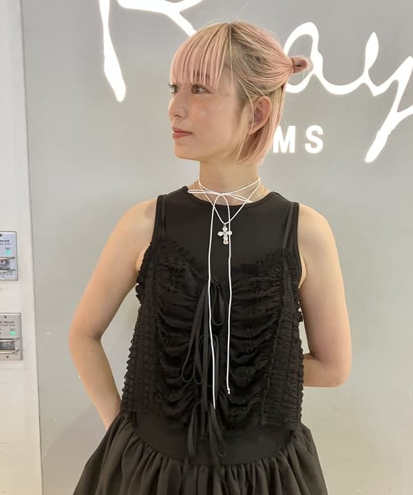 イトウミサキさんの「BEAMS WOMEN｜レースアップ ウエスタン ブーツ」を使ったコーディネート