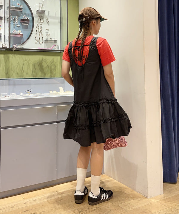 大木さんの「BEAMS WOMEN｜GHOSPELL / Nelle Mini Dress」を使ったコーディネート