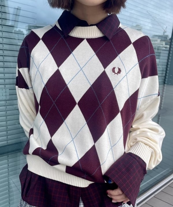 水野 萌香さんの「BEAMS WOMEN｜【別注】FRED PERRY / ARGYLE JUMPER」を使ったコーディネート