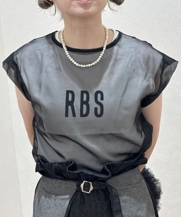 YABUさんの「BEAMS WOMEN｜RBS / シアー レイヤードロゴT」を使ったコーディネート