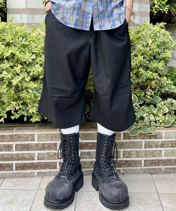 こたろうさんの「BEAMS WOMEN｜EVALET（R） ワイドショーツ」を使ったコーディネート