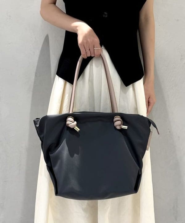 ヒライさんの「BEAMS WOMEN｜ポプリン ギャザースカート」を使ったコーディネート