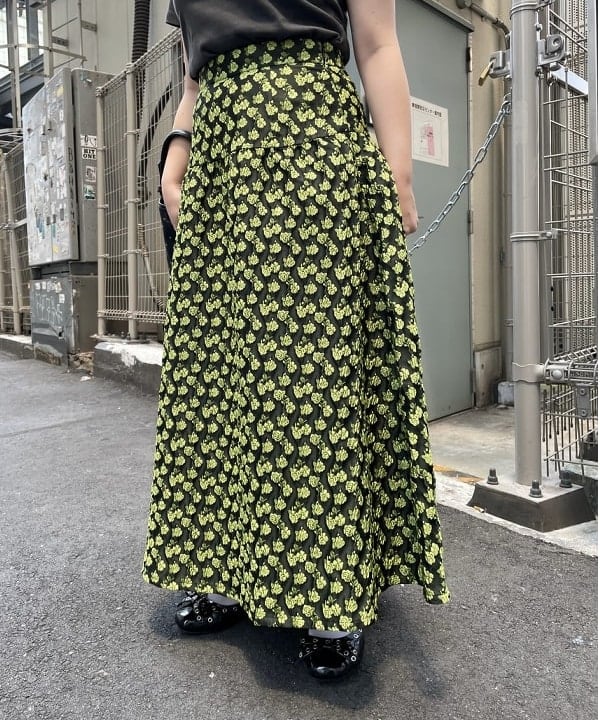 chikaさんの「BEAMS WOMEN｜blicenscell / LOVE リング」を使ったコーディネート