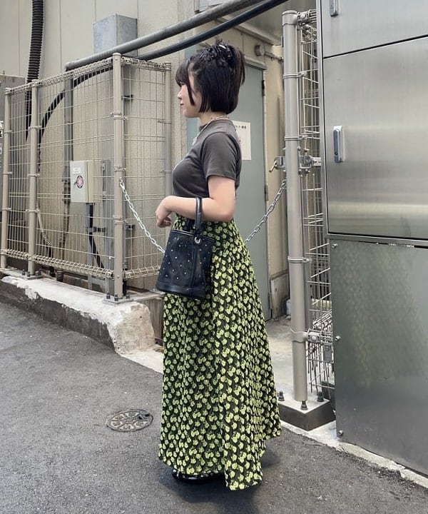 chikaさんの「BEAMS WOMEN｜blicenscell / LOVE リング」を使ったコーディネート