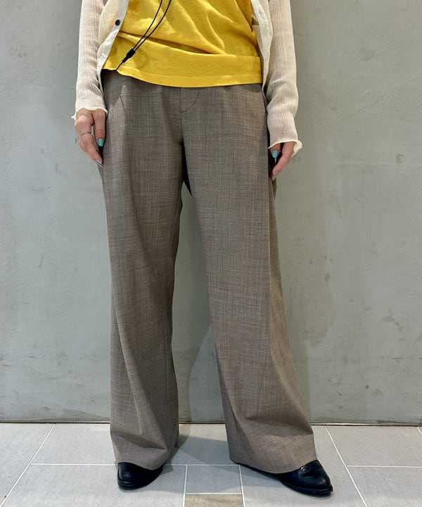 ナツハさんの「BEAMS WOMEN｜20mm ループ イヤーカフ」を使ったコーディネート