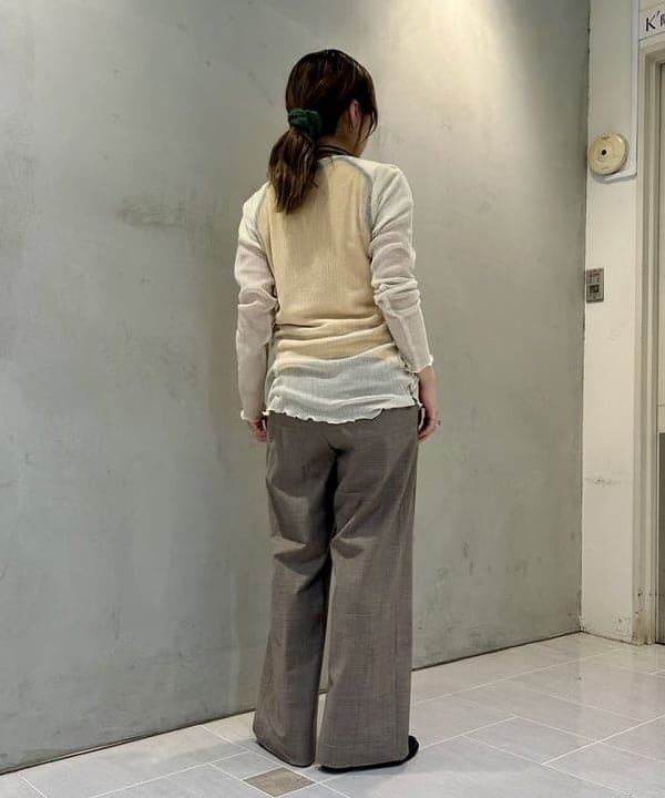 ナツハさんの「BEAMS WOMEN｜20mm ループ イヤーカフ」を使ったコーディネート