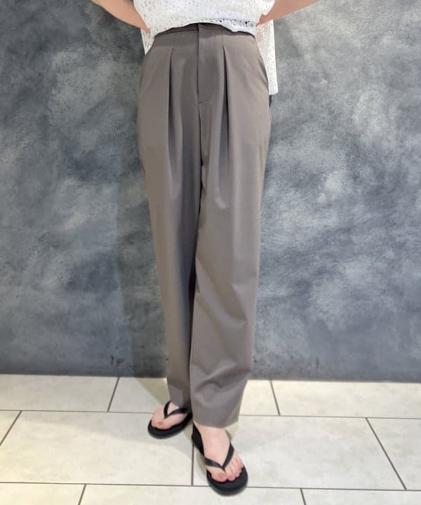 OSUMIさんの「BEAMS WOMEN｜イントレチャート ショルダーバッグ.」を使ったコーディネート