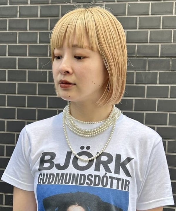 ナカノ アイさんの「BEAMS WOMEN｜チェック シャーリング タイトスカート」を使ったコーディネート