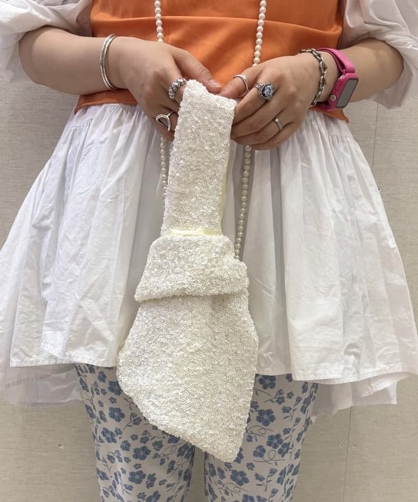 マツモト アカネさんの「BEAMS WOMEN｜sister jane / Neroli Bow Crop Top」を使ったコーディネート