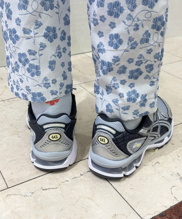 マツモト アカネさんの「BEAMS WOMEN｜sister jane / Neroli Bow Crop Top」を使ったコーディネート