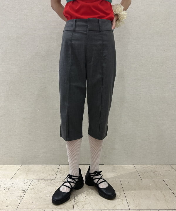 ササキさんの「BEAMS WOMEN｜ストレッチ カプリ パンツ」を使ったコーディネート