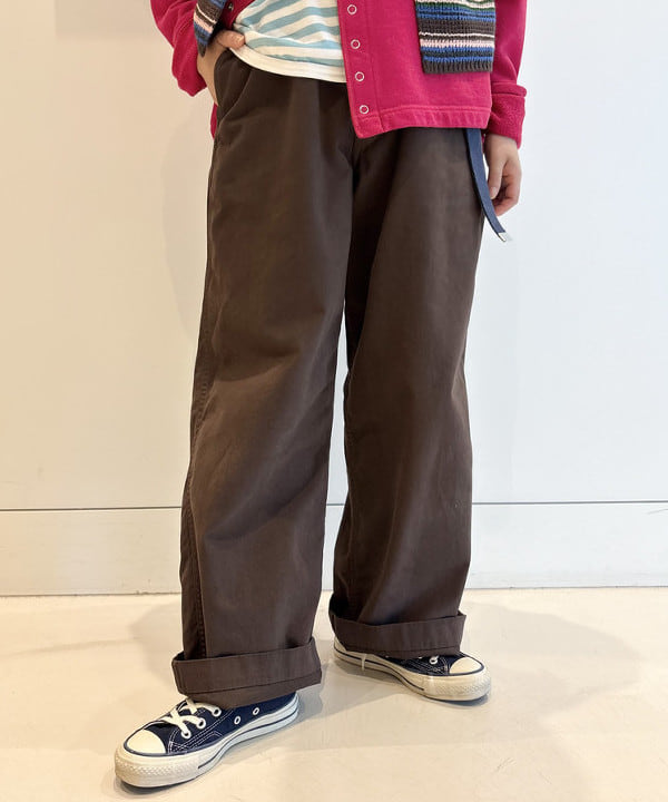 ナガオカ サキさんの「BEAMS WOMEN｜マルチボーダー ベスト」を使ったコーディネート