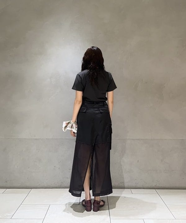 ハルカさんの「BEAMS WOMEN｜【別注】Kevin Cummins / 「Bjork」Photo T②」を使ったコーディネート