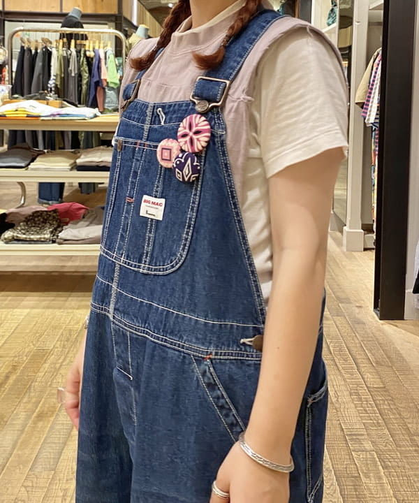 原口 愛さんの「BEAMS WOMEN｜【別注】BIGMAC / デニム オーバーオール 25SS」を使ったコーディネート