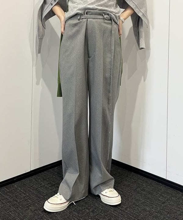 ミナミマリコさんの「BEAMS WOMEN｜maturely / ウール ショートスリーブ アンド アームカバー」を使ったコーディネート