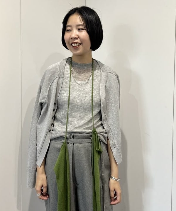 ミナミマリコさんの「BEAMS WOMEN｜maturely / ウール ショートスリーブ アンド アームカバー」を使ったコーディネート