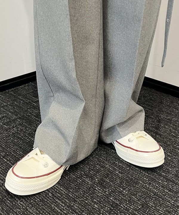 ミナミマリコさんの「BEAMS WOMEN｜maturely / ウール ショートスリーブ アンド アームカバー」を使ったコーディネート