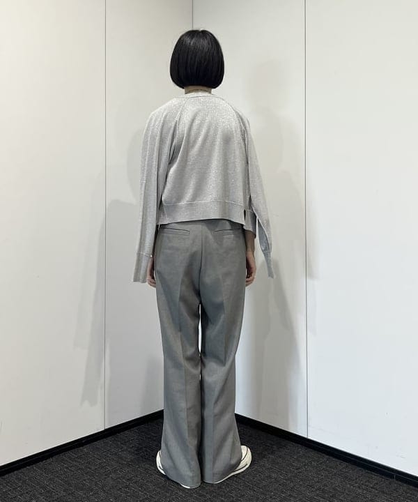 ミナミマリコさんの「BEAMS WOMEN｜maturely / ウール ショートスリーブ アンド アームカバー」を使ったコーディネート