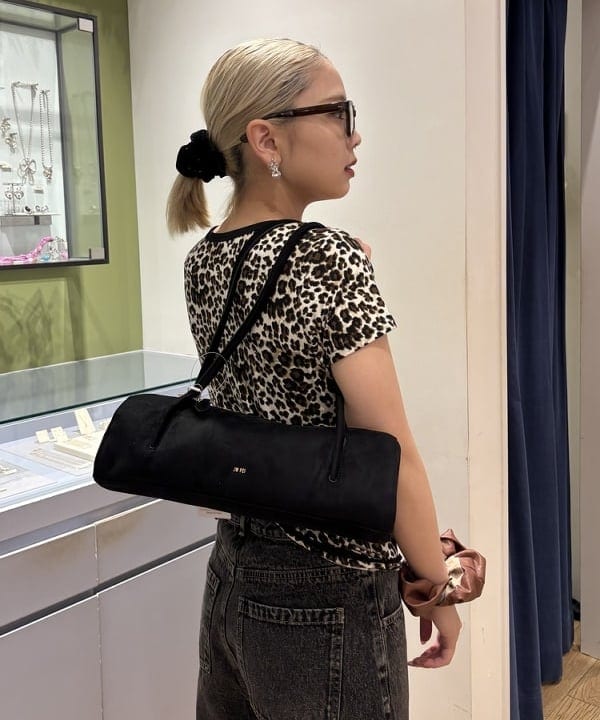 山本 里南さんの「BEAMS WOMEN｜デニム ハーフ パンツ」を使ったコーディネート