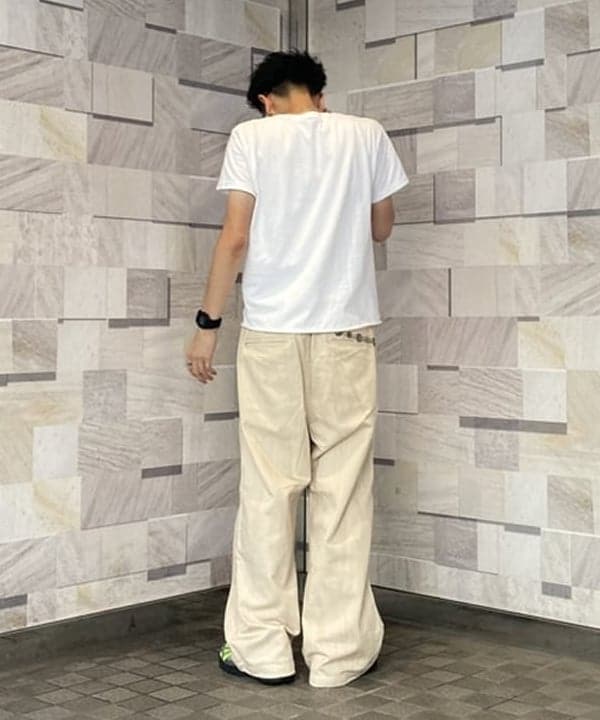 Lazzyさんの「ワイド ダスティー イージーパンツ」を使ったコーディネート