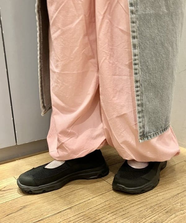 イトウミサキさんの「BEAMS WOMEN｜BEAURE × Ray BEAMS / 別注 2WAY バッグ」を使ったコーディネート