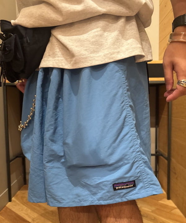 三宅 康平さんの「BEAMS WOMEN｜G-SHOCK / DW-5600UBB-1JF」を使ったコーディネート