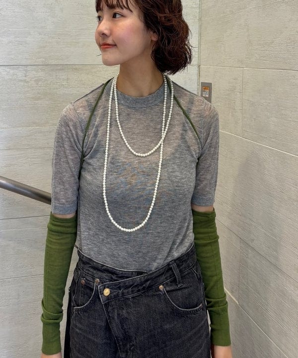 み　う　ちさんの「BEAMS WOMEN｜maturely / ウール ショートスリーブ アンド アームカバー」を使ったコーディネート