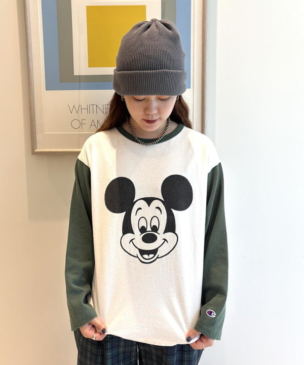 カスタニ モモノさんの「BEAMS WOMEN｜【別注】Gramicci/ リップストップ スラックス」を使ったコーディネート