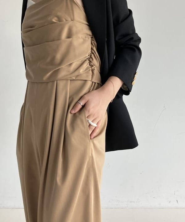 NATSUKIさんの「BEAMS WOMEN｜キュプラ ドレープ オールインワン」を使ったコーディネート