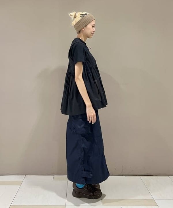 MATSUMOTO AMIさんの「BEAMS WOMEN｜ARROW NOVELTY / コンチョ ベルト 22FW」を使ったコーディネート