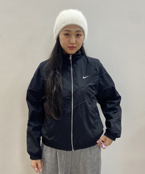 ayaさんの「BEAMS WOMEN｜【別注】Kevin Cummins / 「Bjork」Photo T③」を使ったコーディネート