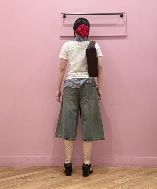 晶さんの「BEAMS WOMEN｜ギャザー ヨーク ボートネック トップス」を使ったコーディネート