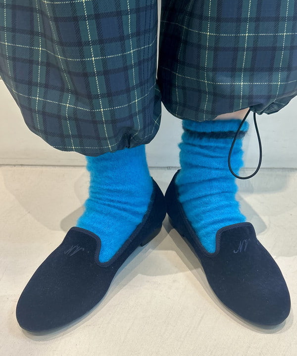 小原 もこさんの「BEAMS WOMEN｜【別注】Gramicci/ リップストップ スラックス」を使ったコーディネート