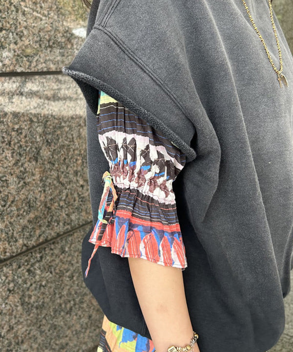 ばるたんさんの「BEAMS WOMEN｜セミノール プリント ショートスリーブ」を使ったコーディネート