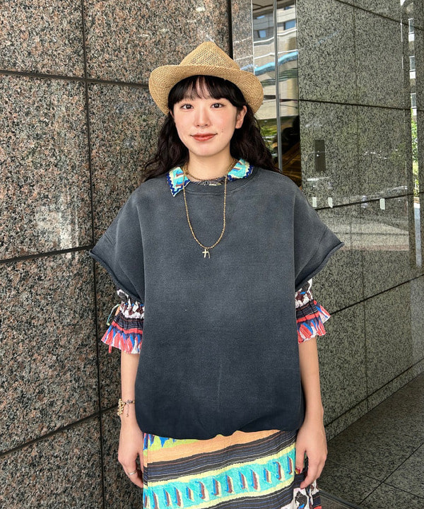 ばるたんさんの「BEAMS WOMEN｜セミノール プリント ショートスリーブ」を使ったコーディネート