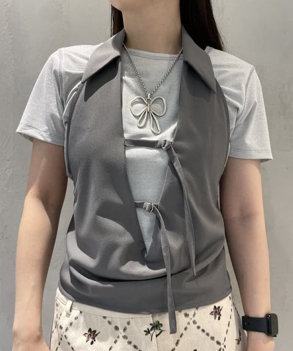 カタヤマ アヤさんの「BEAMS WOMEN｜RBS / ホルターネック ジレ」を使ったコーディネート