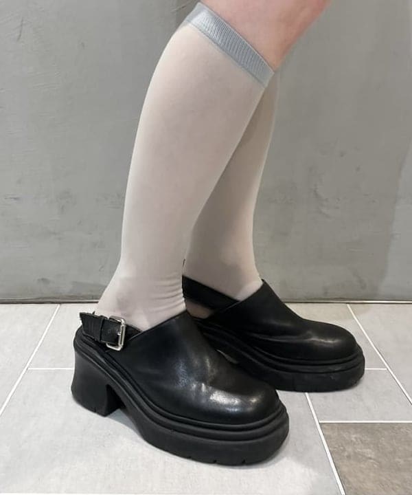 カタヤマ アヤさんの「BEAMS WOMEN｜RBS / ホルターネック ジレ」を使ったコーディネート